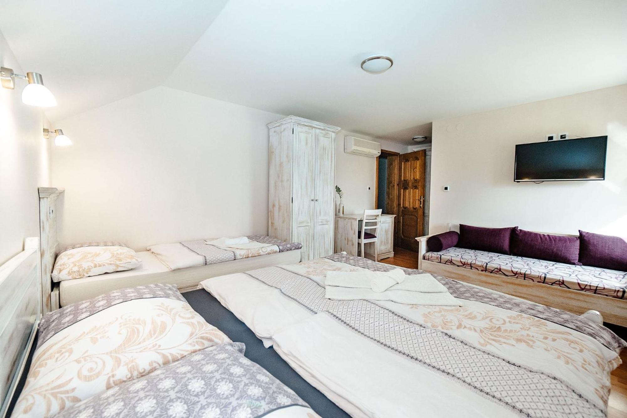 Zelena Oaza - B&B Miklavz pri Ormozu Bagian luar foto