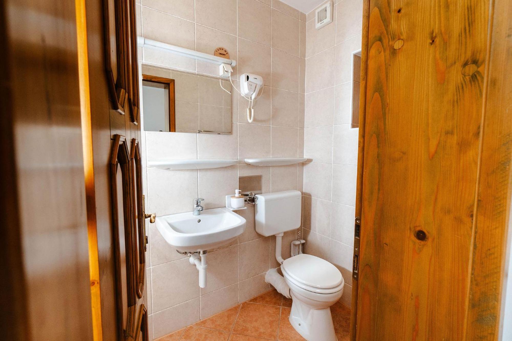 Zelena Oaza - B&B Miklavz pri Ormozu Bagian luar foto